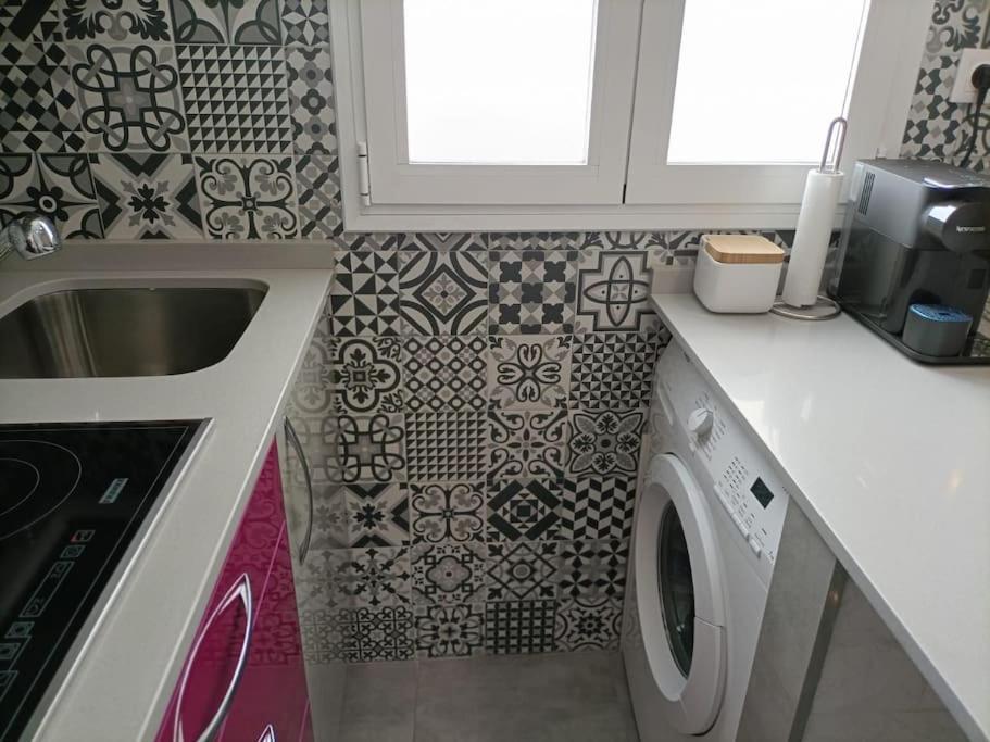 Piso Madrid Centro 5 Min Andando Gran Via Apartment ภายนอก รูปภาพ