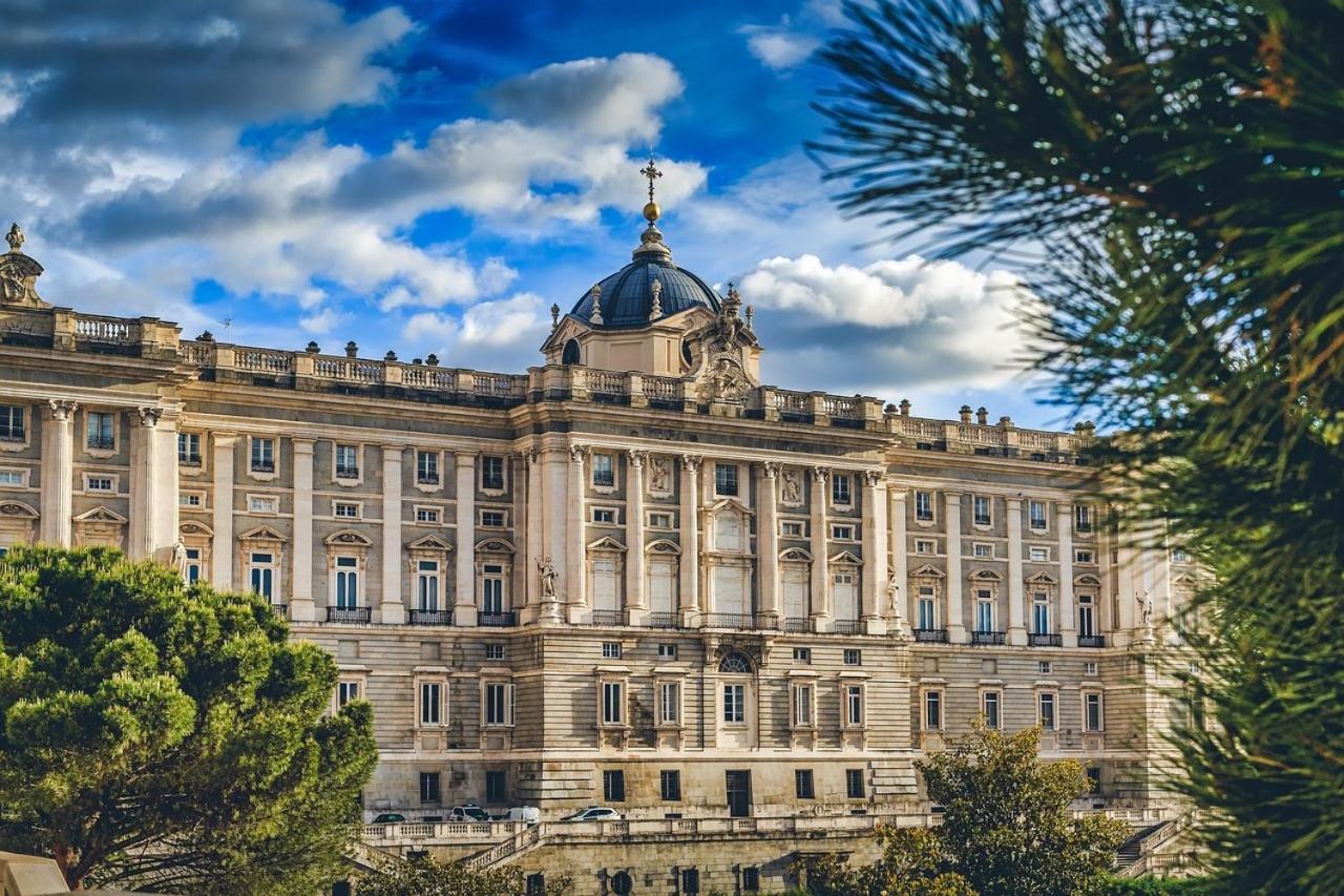 Piso Madrid Centro 5 Min Andando Gran Via Apartment ภายนอก รูปภาพ